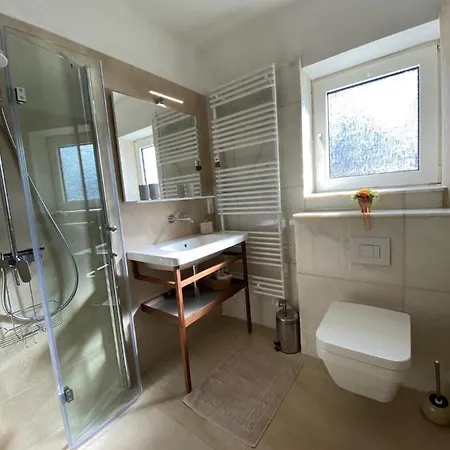 Krabbe 12 * غريتسيل